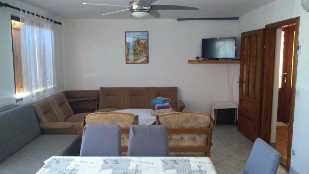 Apartments Ninske Vodice Phòng bức ảnh