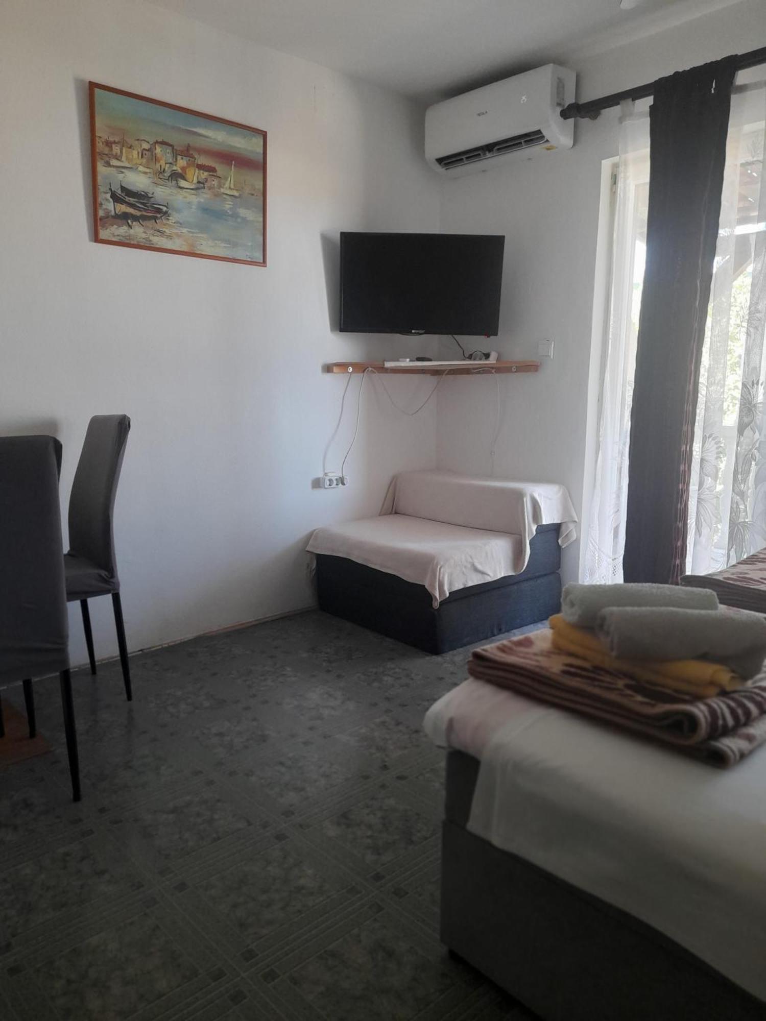Apartments Ninske Vodice Phòng bức ảnh