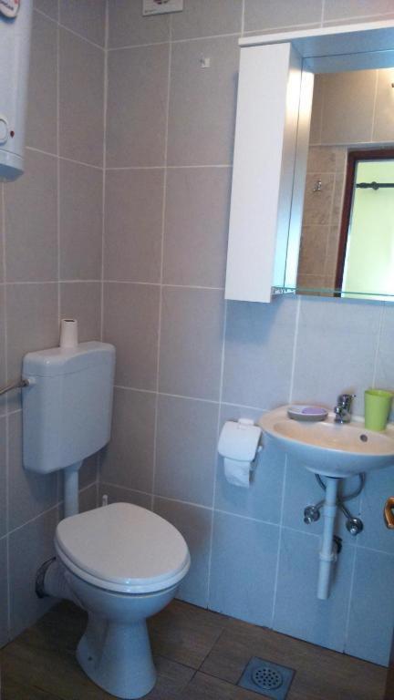 Apartments Ninske Vodice Phòng bức ảnh